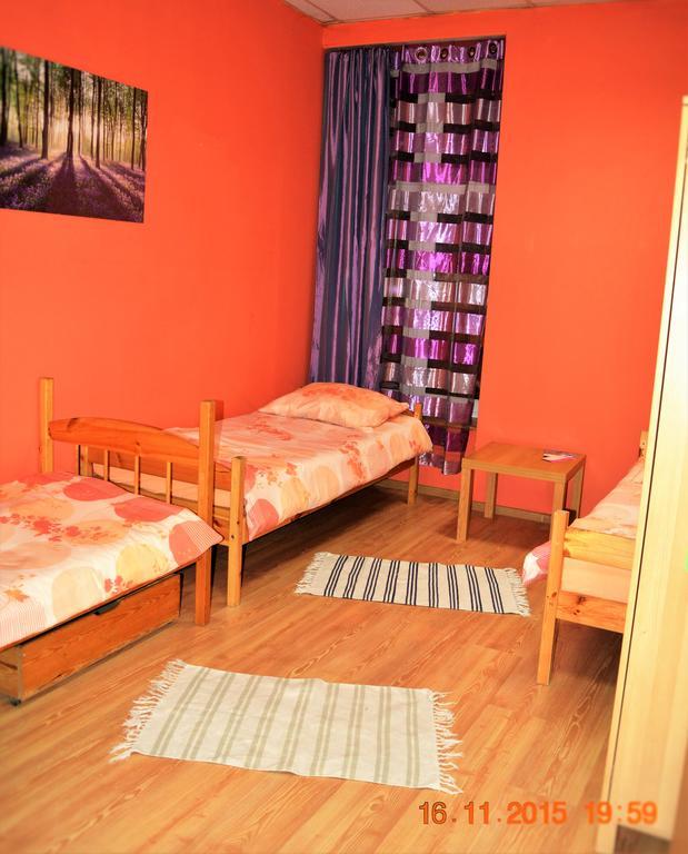 Honey Hostel Cracovia Esterno foto