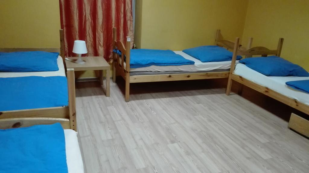 Honey Hostel Cracovia Esterno foto